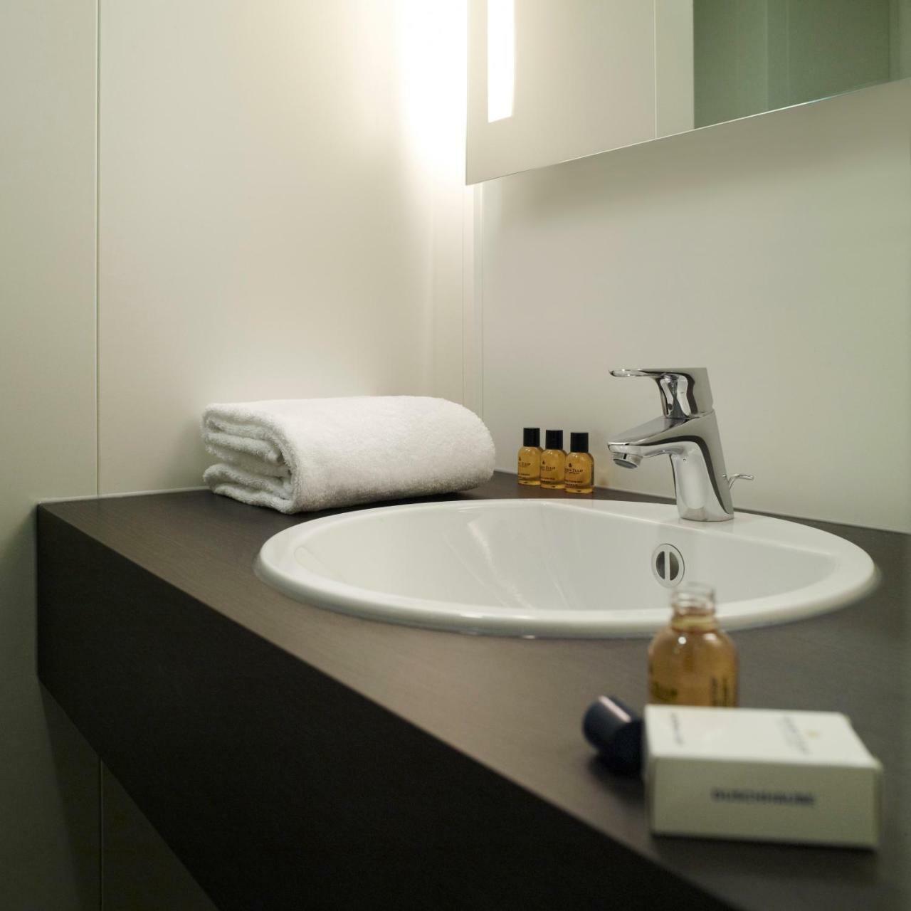 Apartment,1284390508:JPEG